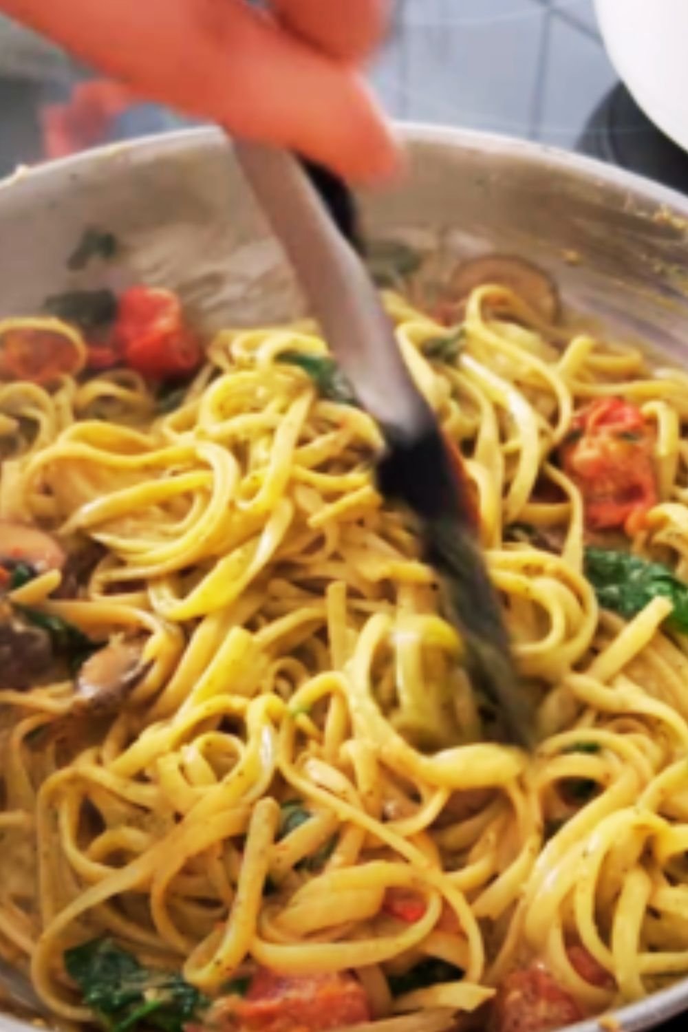 Creamy Pesto Pasta (30-Minute Meal!)